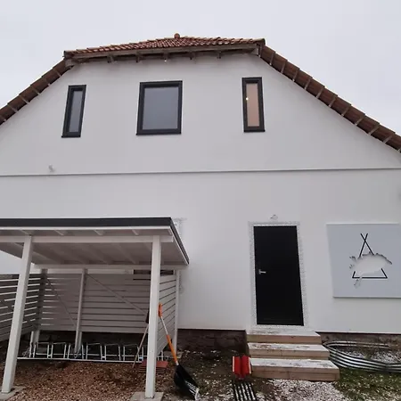 Mia מלון Orissaare